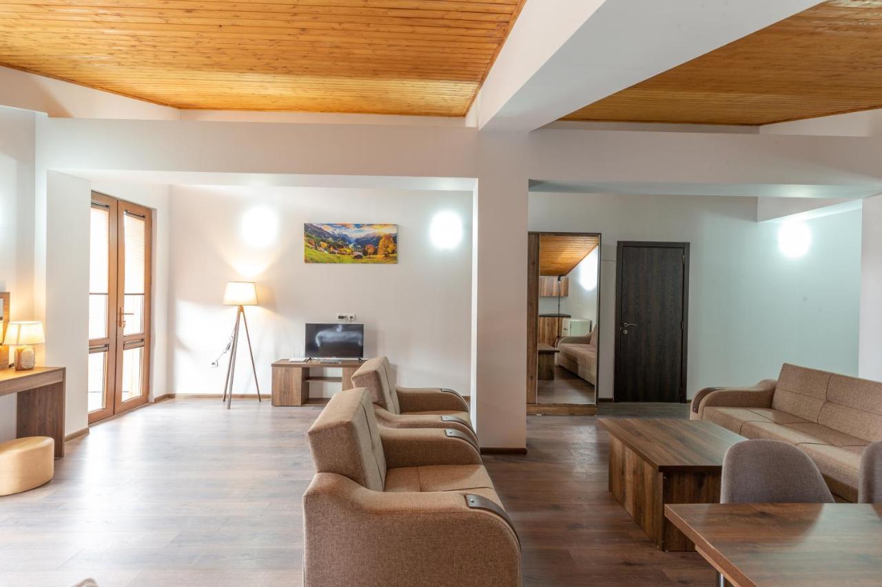 Pine Chalets By Ka Group Gudauri Εξωτερικό φωτογραφία